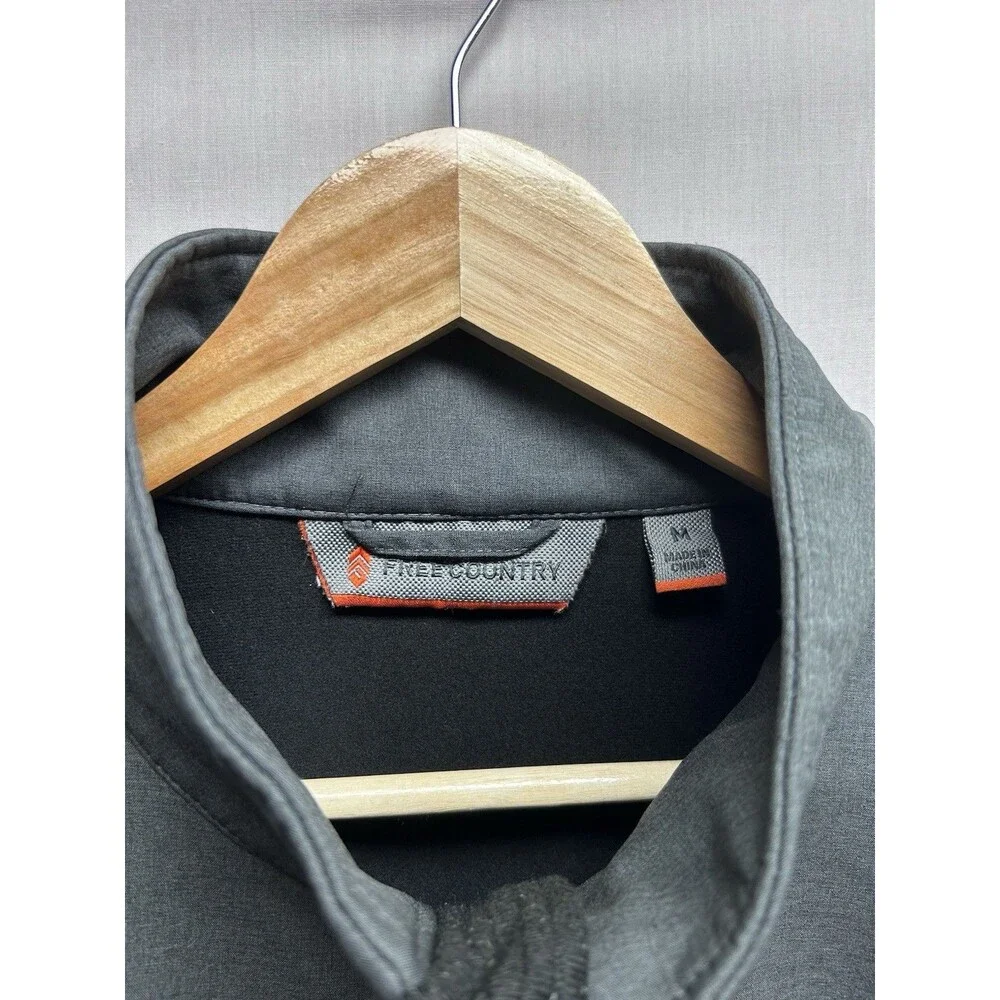 Free Country Men's Stretch Wind & Water Resistant Softshell Jacket Medium